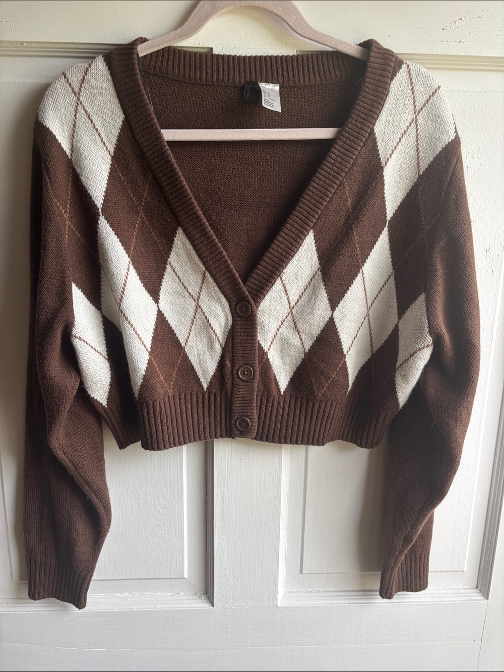 H&M Brown and Cream Argyle Cropped V-Neck Cardigan